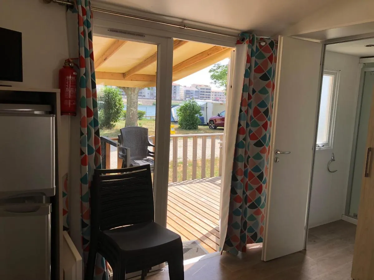 Campsite Camping Le Rhone Tournon-sur-Rhone