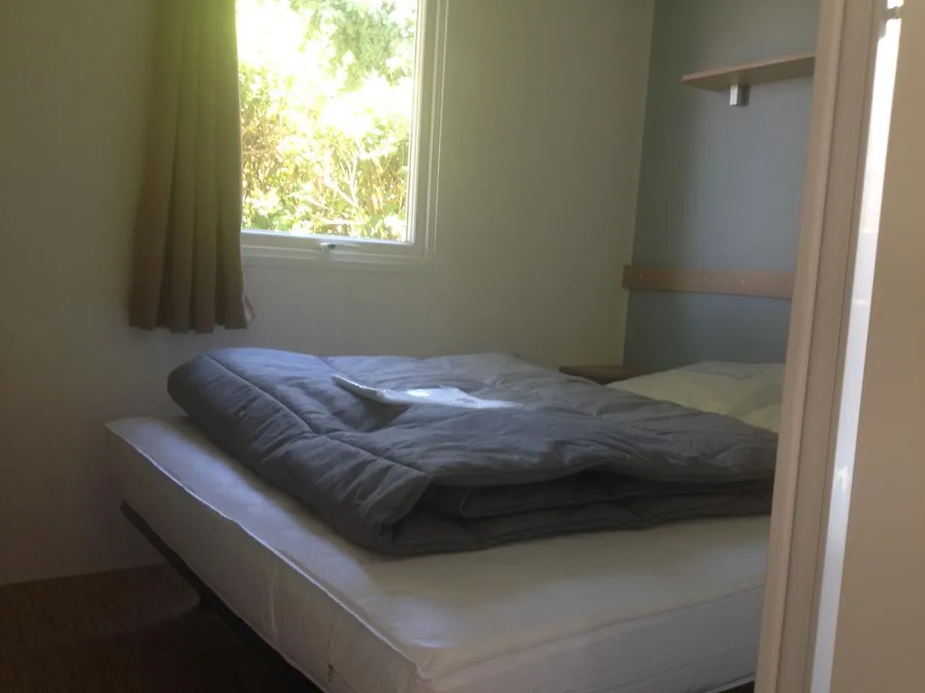 Camping Le Rhone Tournon-sur-Rhone 3*,  France